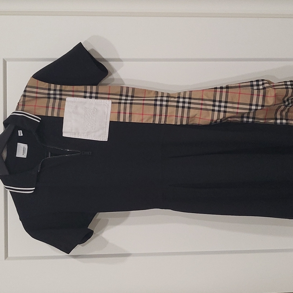 Little Girls Burberry Dress 👗